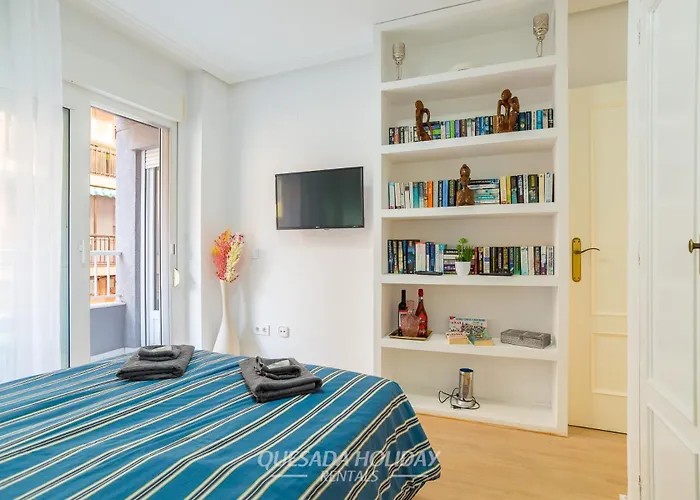 100mt To Centre Apartment *